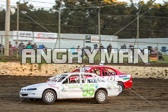 street stock 85 t85 - 22 - Latrobe - 27th Feb 2016