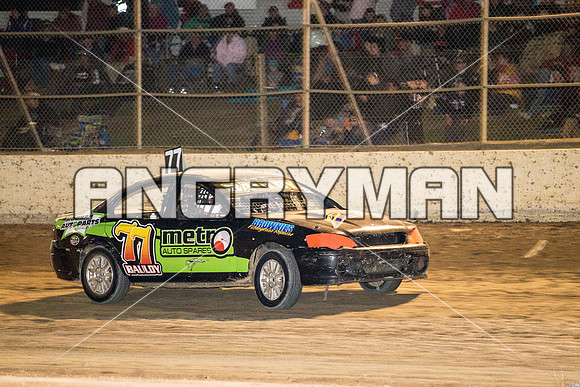 street stock 77 t77 - 9 - Latrobe - 27th Dec 2015-12