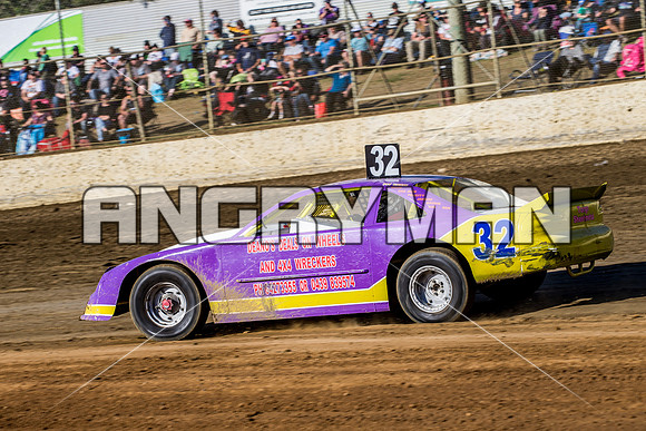 tassie six 32 - 9 - Latrobe - 27th Dec 2015