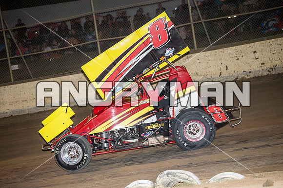 sprintcar 8 t8 Curt Smith - 15 - Latrobe - 16th Jan 2016-9