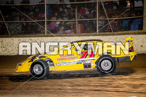 super sedan 71 t71 Robbie Bird - 7 - Latrobe - 5th Dec 2015-9