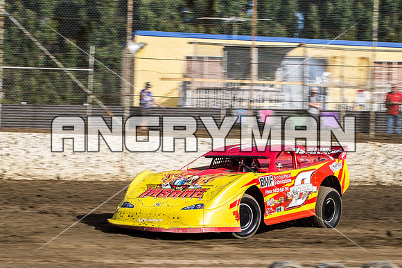 super sedan 0 v0 lucas roberts - 16 - Latrobe - 23rd Jan 2016 - Grand National-4