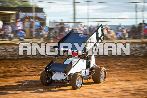sprintcar 8 t8 Curt Smith - 21 - Carrick - 20th Feb 2016