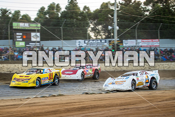 super sedan 11 t11 gil aylett - 9 - Latrobe - 27th Dec 2015-3