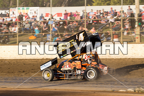sprintcar 4 t4 Gerry Hoekstra - 9 - Latrobe - 27th Dec 2015-10