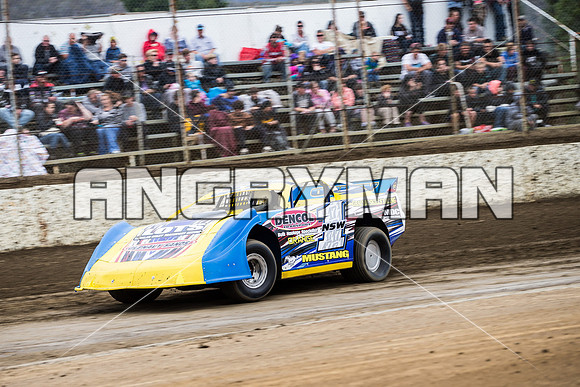 super sedan 17 n17 lachlan onley - 10 - Hobart - 2nd Jan 2016-3