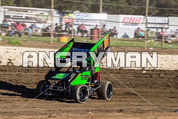 sprintcar 16 t16 Adam Alexander - 22 - Latrobe - 27th Feb 2016-3