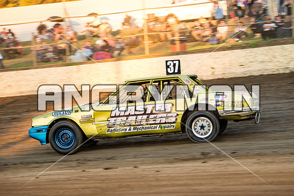 modified 37 T37 LUKE WILLIAMS - 22 - Latrobe - 27th Feb 2016-4