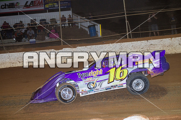 super sedan 16 t16 corey smith - 12 - Carrick - 8th Jan 2016-10