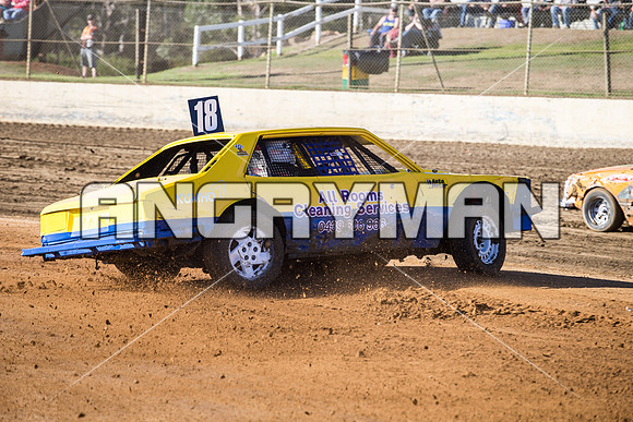 bomber 18 - 22 - Latrobe - 27th Feb 2016-3