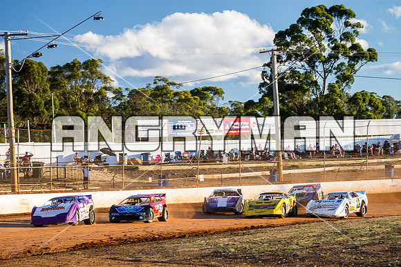 super sedan 16 t16 corey smith - 12 - Carrick - 8th Jan 2016-5
