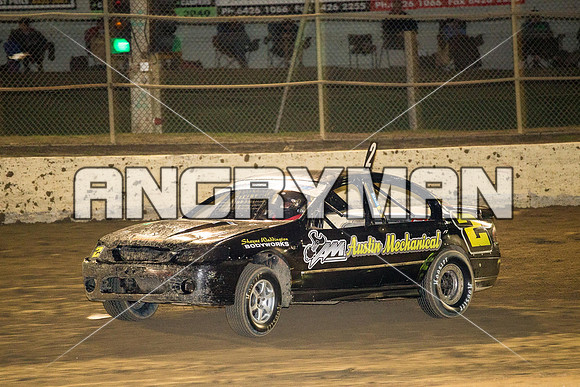 modified 2 T2 Matt Farrell - 22 - Latrobe - 27th Feb 2016-8