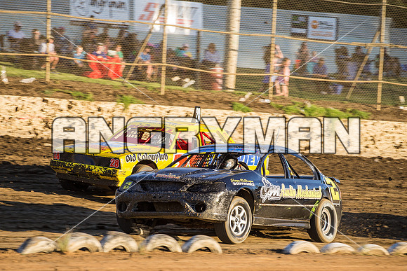 modified 2 T2 Matt Farrell - 22 - Latrobe - 27th Feb 2016-7