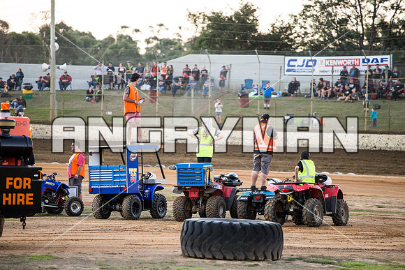 sprintcar 35 t35 Bruce Pitt - 22 - Latrobe - 27th Feb 2016-5