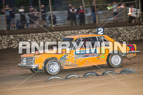 bomber 2 - 17 - Latrobe - 23rd Jan 2016 - Grand National-5