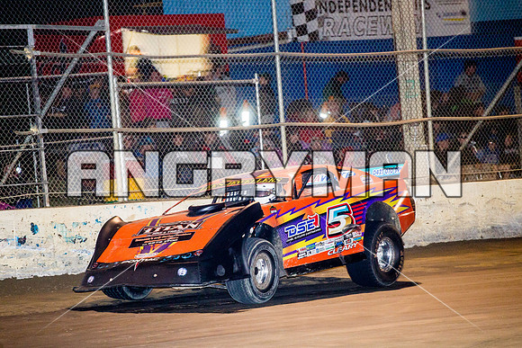 super sedan 5 T5 Leon Cleary - 7 - Latrobe - 5th Dec 2015-13
