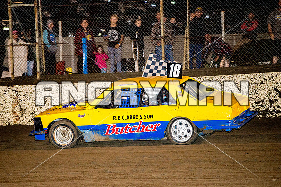 bomber 18 - 17 - Latrobe - 23rd Jan 2016 - Grand National-10