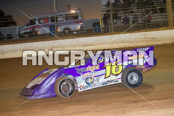 super sedan 16 t16 corey smith - 12 - Carrick - 8th Jan 2016-11