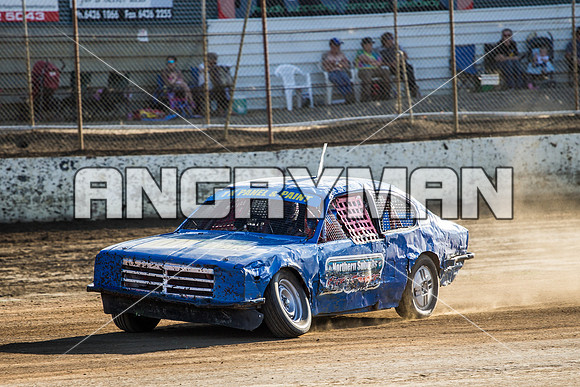 bomber 9 - 16 - Latrobe - 23rd Jan 2016 - Grand National-2