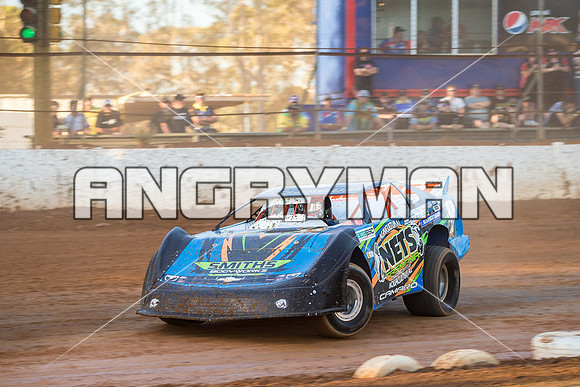 super sedan 8 T8 Steve Latham - 12 - Carrick - 8th Jan 2016-8