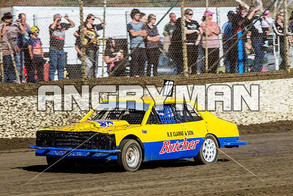 bomber 18 - 17 - Latrobe - 23rd Jan 2016 - Grand National