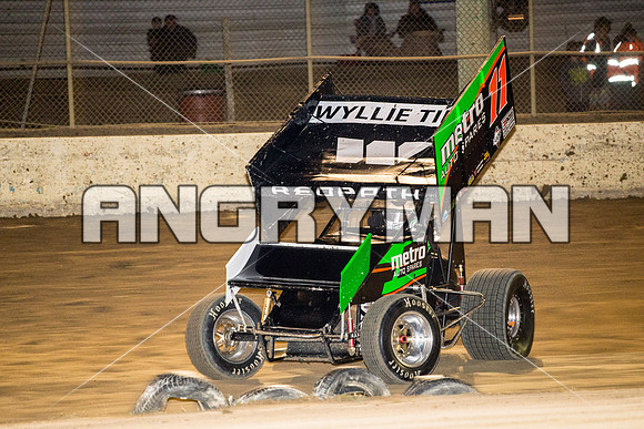 sprintcar 11 t11 Jason Redpath - 14 - Latrobe - 15th Jan 2016-7