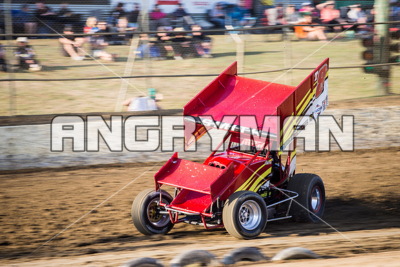 sprintcar 8 t8 Curt Smith - 14 - Latrobe - 15th Jan 2016-7