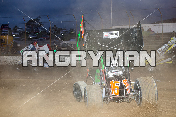 sprintcar 16 t16 Adam Alexander - 4 - Hobart - 30th Oct 2015-13