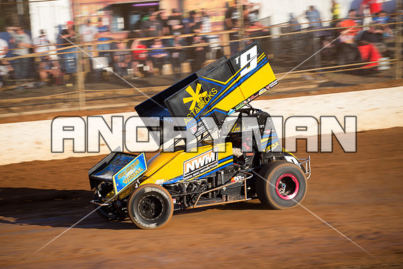 sprintcar 9 t9 chris johns - 21 - Carrick - 20th Feb 2016-6