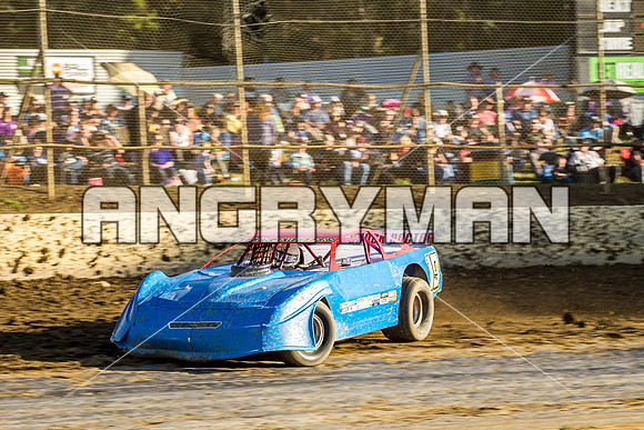 super sedan 19 t19 Brett Dawkins - 9 - Latrobe - 27th Dec 2015-4