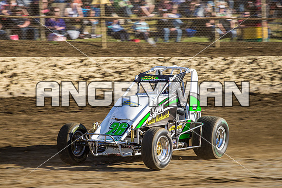 wingless 26 T26 Adam Wallis - 9 - Latrobe - 27th Dec 2015