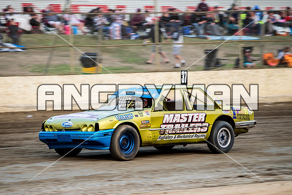 modified 37 T37 LUKE WILLIAMS - 15 - Latrobe - 16th Jan 2016-4