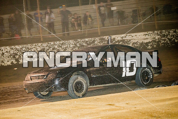 modified 10 t10 Brad Rooey McKendrick - 16 - Latrobe - 23rd Jan 2016 - Grand National-7