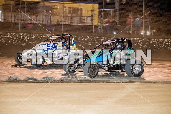 wingless 31 t31 peter griffiths - 16 - Latrobe - 23rd Jan 2016 - Grand National-12