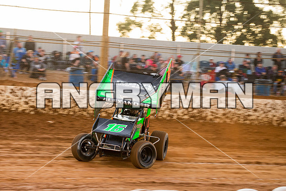 sprintcar 16 t16 Adam Alexander - 21 - Carrick - 20th Feb 2016-7