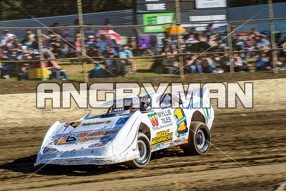super sedan 22 t22 callum harper - 9 - Latrobe - 27th Dec 2015