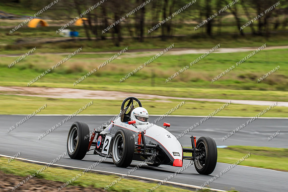 Formula Libre & Invited Racing - 2 John Pooley - Saturday - 1st october 2016-5