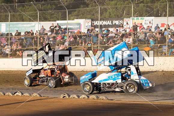 sprintcar 4 t4 Gerry Hoekstra - 9 - Latrobe - 27th Dec 2015-11