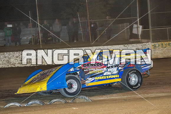 super sedan 17 n17 lachlan onley - 10 - Hobart - 2nd Jan 2016-14