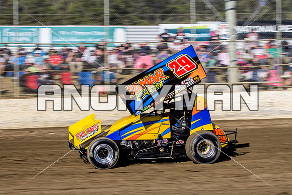 sprintcar 29 t29 Robin Dawkins - 9 - Latrobe - 27th Dec 2015-5