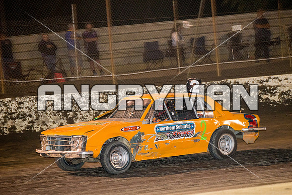 bomber 2 - 16 - Latrobe - 23rd Jan 2016 - Grand National-11