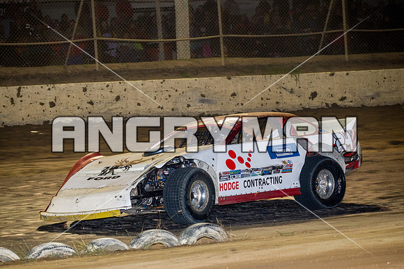 super sedan 24 t24 Anthony Manion - 9 - Latrobe - 27th Dec 2015-11