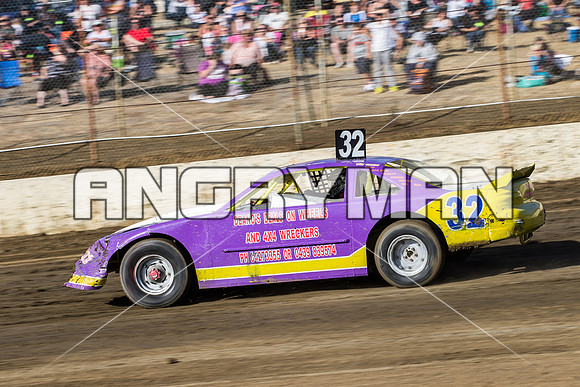 tassie six 32 - 16 - Latrobe - 23rd Jan 2016 - Grand National