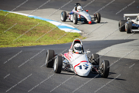 Formula Libre & Invited Racing - 17 Anthony McKenzie - Saturday - 1st october 2016-3