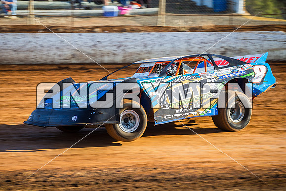 super sedan 8 T8 Steve Latham - 12 - Carrick - 8th Jan 2016-3