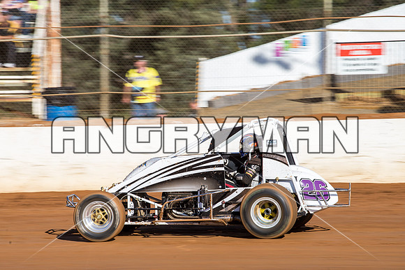 wingless 26 T26 Adam Wallis - 13 - Carrick - 9th Jan 2016-3