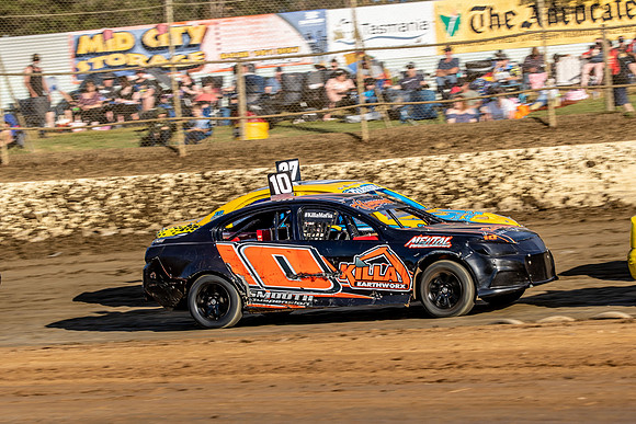 Street Stock 10 T10 - 11 - Latrobe - 28th Dec 2019