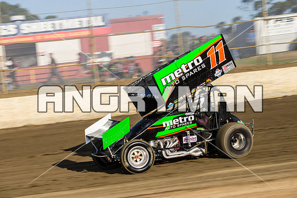 sprintcar 11 t11 Jason Redpath - 14 - Latrobe - 15th Jan 2016