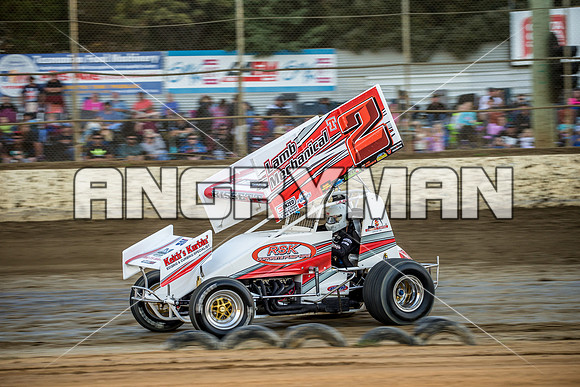 sprintcar 2 t2 Scott Bissett - 9 - Latrobe - 27th Dec 2015-5
