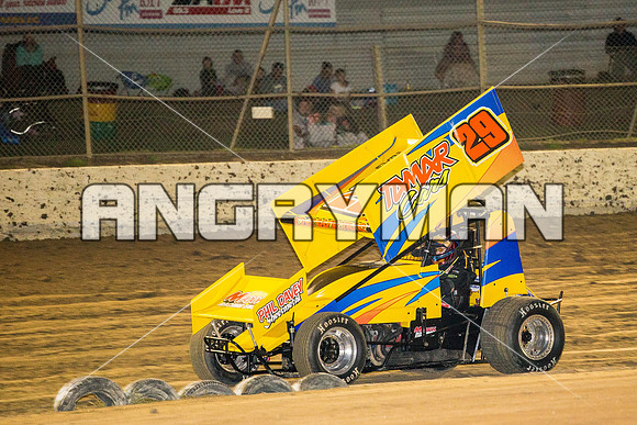 sprintcar 29 t29 Robin Dawkins - 22 - Latrobe - 27th Feb 2016-4